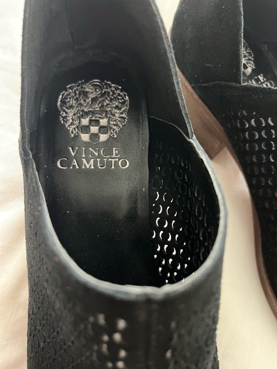 Vince Camuto Black Booties - Picture 3 of 6